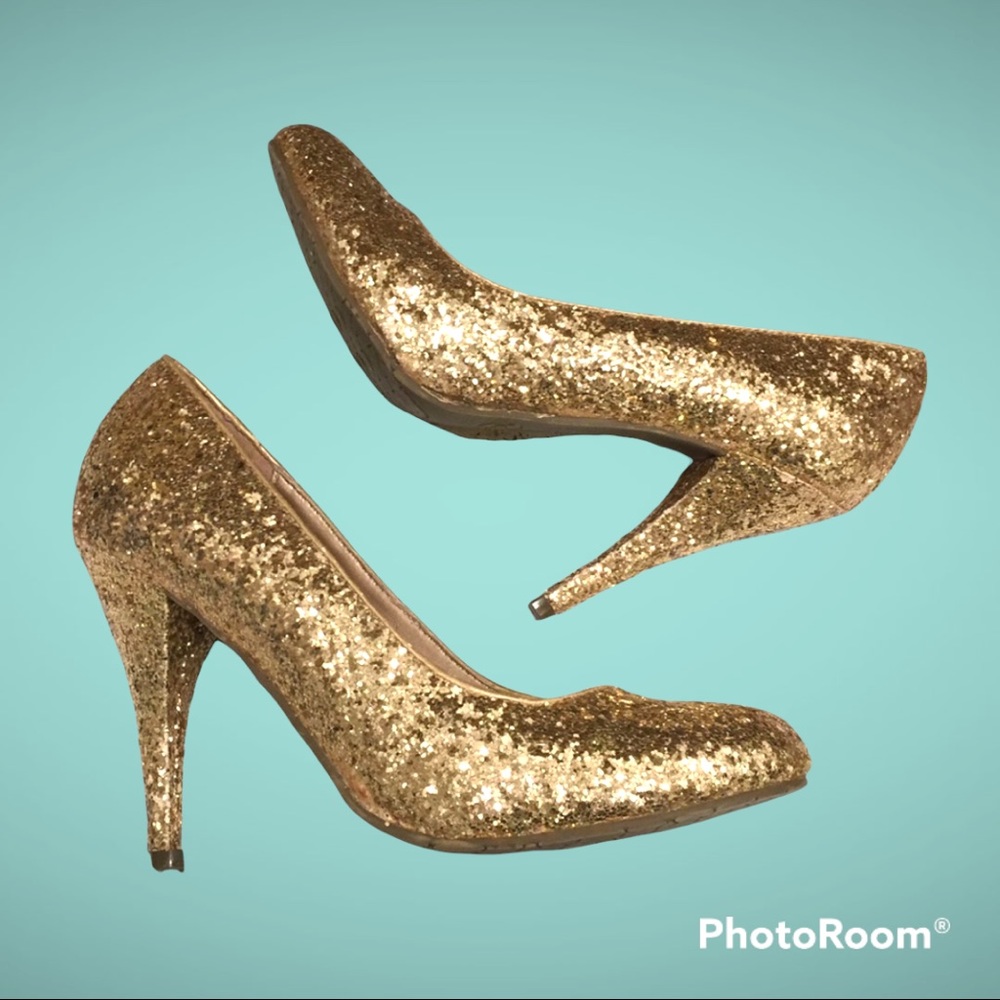 Candie’s Carachell Gold Glitter Heels